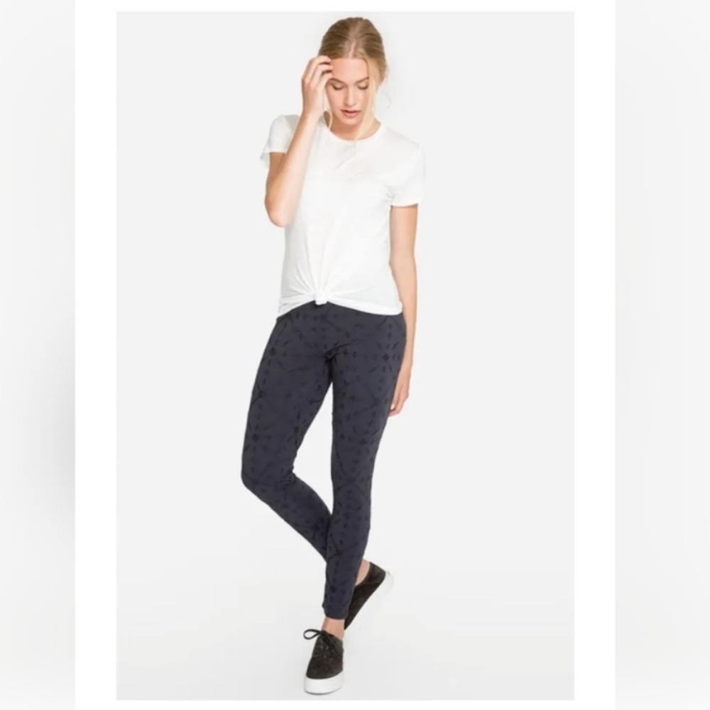 Johnny Was | Compass Gray Stretch Embroidered Cotton Blend Legging Size Small